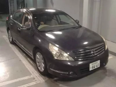 Nissan TEANA