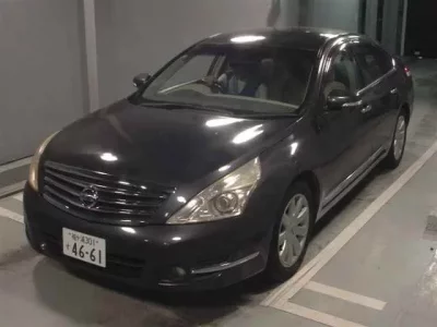 Nissan TEANA