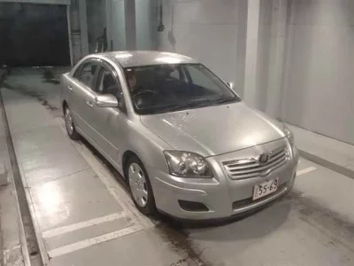 Toyota AVENSIS SEDAN