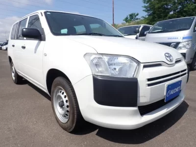Toyota SUCCEED