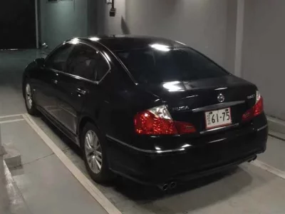 Nissan FUGA