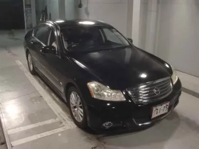 Nissan FUGA
