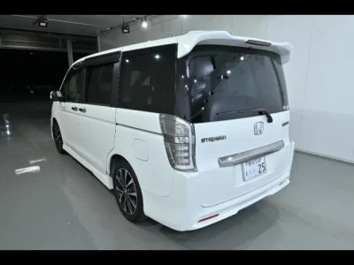 Honda STEP WAGON
