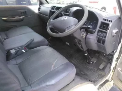 Nissan VANETTE VAN