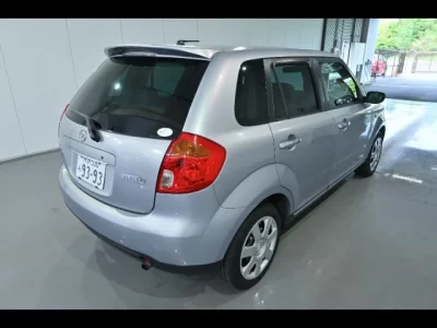 Mazda VERISA