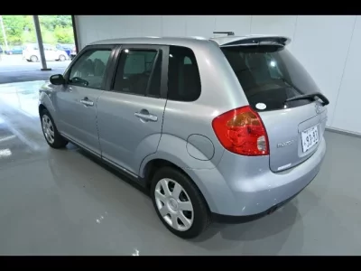 Mazda VERISA