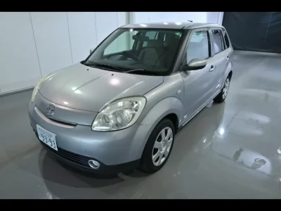 Mazda VERISA