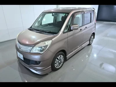 Mitsubishi DELICA D2