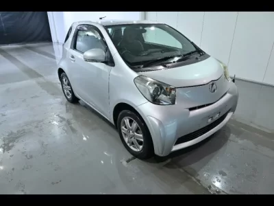 Toyota IQ
