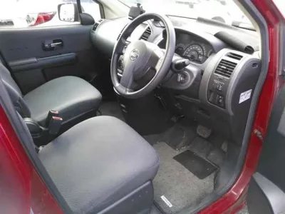 Nissan LAFESTA