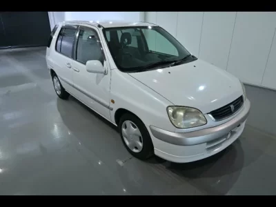 Toyota RAUM