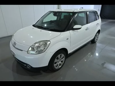 Mazda VERISA