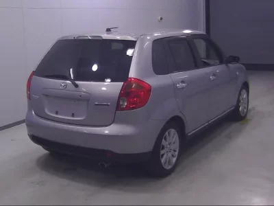 Mazda VERISA
