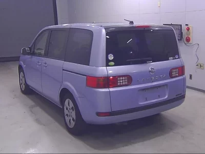 Nissan LAFESTA