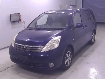 Toyota ISIS