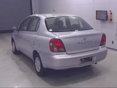 Toyota PLATZ