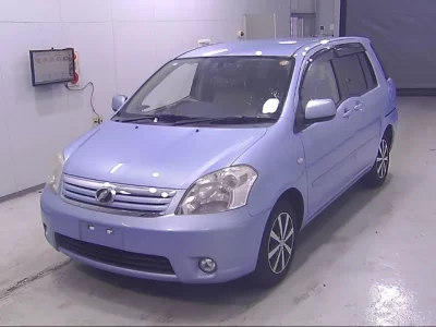 Toyota RAUM