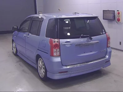 Toyota RAUM
