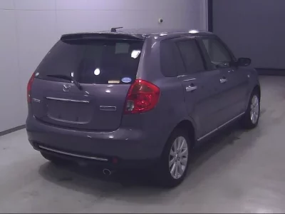 Mazda VERISA