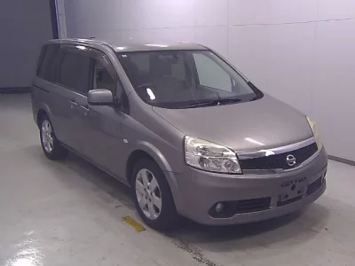 Nissan LAFESTA