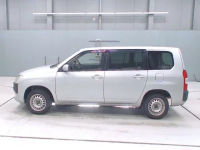 Toyota SUCCEED