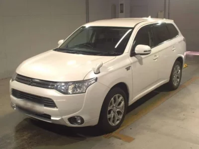 Mitsubishi OUTLANDER PHEV