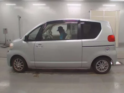 Toyota PORTE