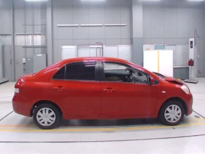 Toyota BELTA