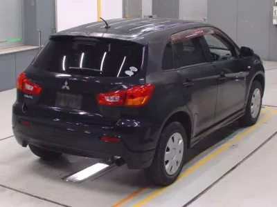 Mitsubishi RVR