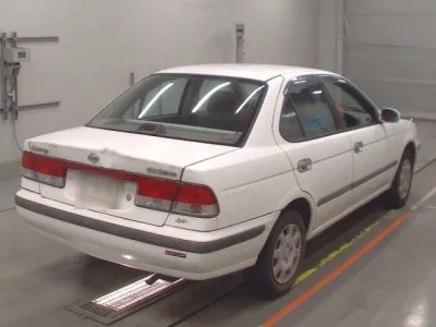 Nissan SUNNY