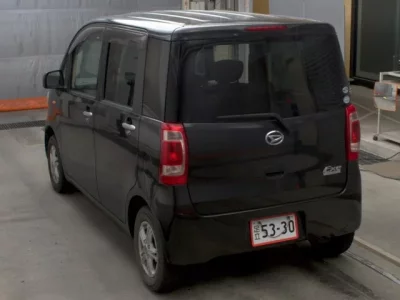 Daihatsu TANTO EXE