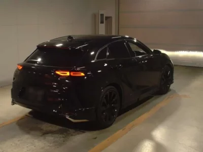 Toyota CROWN SPORT