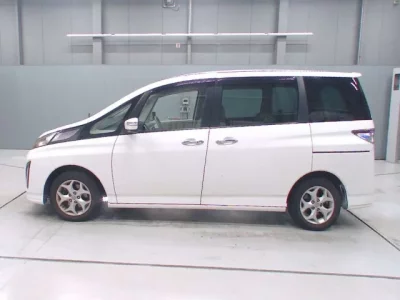 Mazda BIANTE