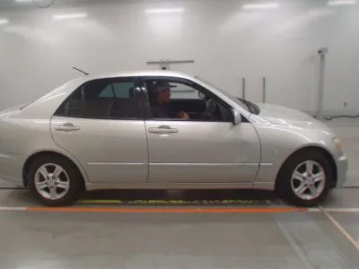 Toyota ALTEZZA