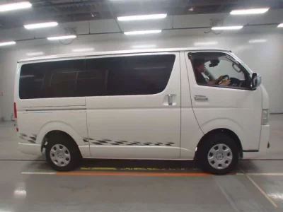 Toyota REGIUS ACE VAN