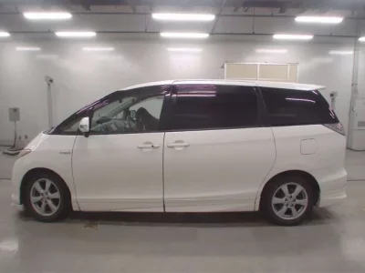 Toyota ESTIMA HYBRID