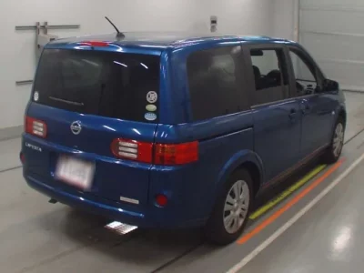 Nissan LAFESTA
