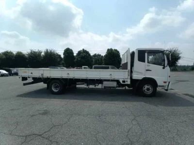 Nissan CONDOR