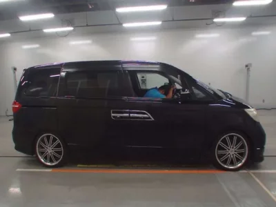 Honda ELYSION