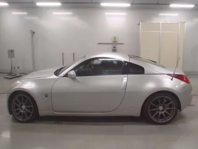 Nissan FAIRLADYZ