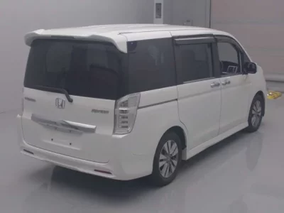 Honda STEP WAGON