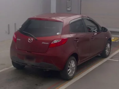 Mazda DEMIO