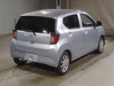 Daihatsu MIRA E S