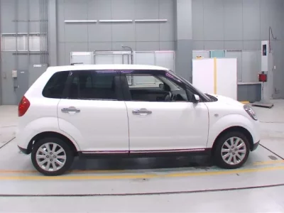 Mazda VERISA