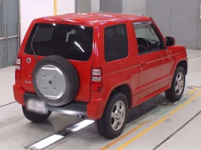 Nissan KIX