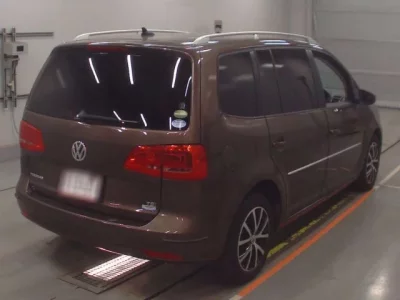 Volkswagen GOLF TOURAN