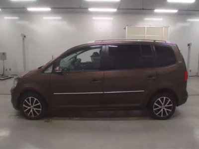 Volkswagen GOLF TOURAN