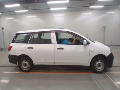 Nissan AD
