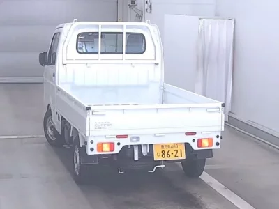 Nissan CLIPPER TRUCK