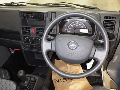 Nissan CLIPPER TRUCK